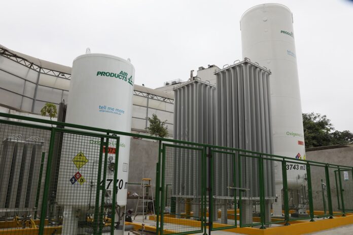 Instalan moderno tanque de oxígeno en el Rebagliati