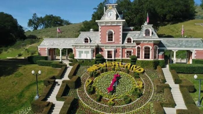 22 millones de dólares es el precio del Rancho del Rey del Pop
