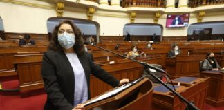 Por un voto de confianza Violeta Bermúdez