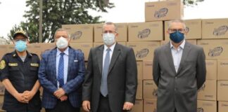 Donan 25 mil mascarillas a la PNP