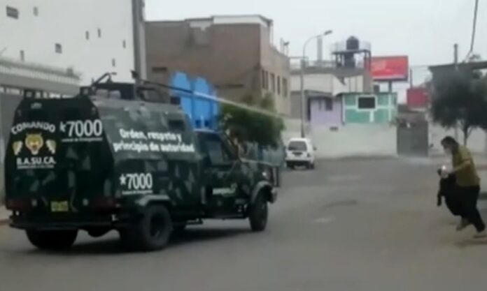 miembros del “Comando Basuca” patrullaron las calles del distrito