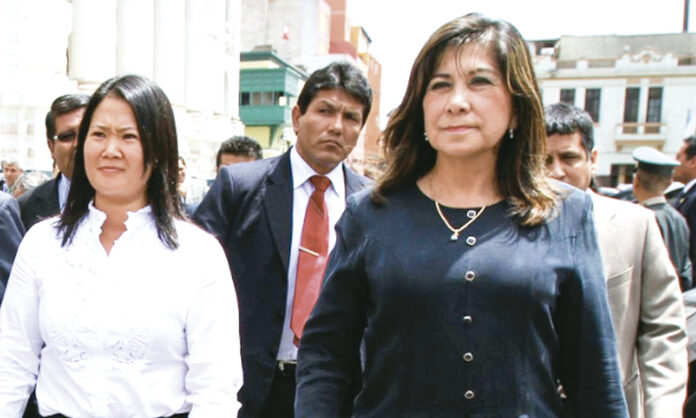 Keiko Fujimori y Martha Chávez