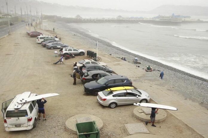 Chorrillos parqueo vehicular