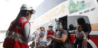 el viceministro de Transportes, Paúl Caiguaray, realizó una visita inopinada al Terminal Plaza Norte