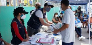 Entregan pulsioxímetros y equipos de protección a comités comunitarios