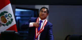 César Hinostroza Pariachi