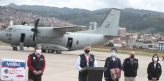 presidente Francisco Sagasti destacó la reciente llegada de 200 070 dosis de vacunas Pfizer