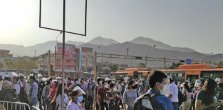 Vecinos bloquean vía del Metropolitano durante protesta