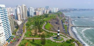 Alcalde de Miraflores dispone el cierre total de sus playas