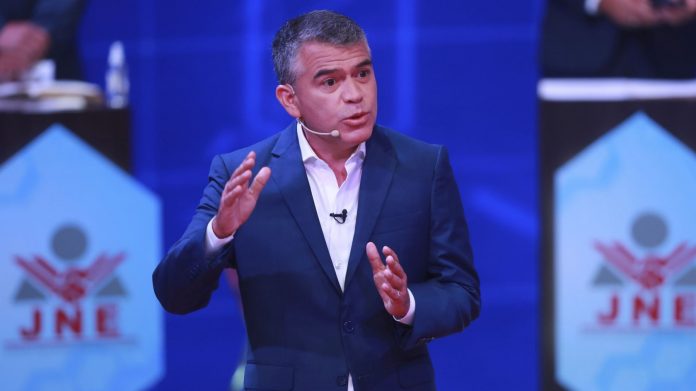 Julio Guzmán