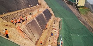 Trabajos para evitar deslizamientos en la Costa Verde