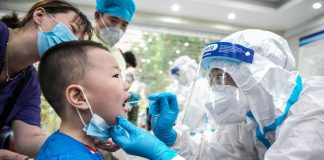 China acusa a EEUU de politizar su informe sobre el origen del covid-19