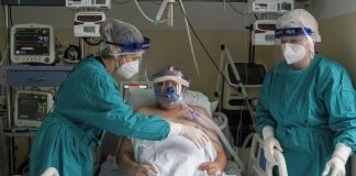 Luchan contra la escasez de oxígeno en hospitales del sur de EE.UU.