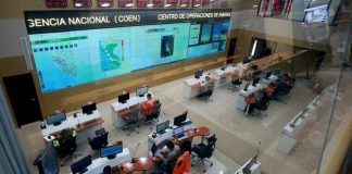 Ministro de Defensa se reúne con alcaldes de Lima y Callao