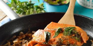 Pescado Entomatado