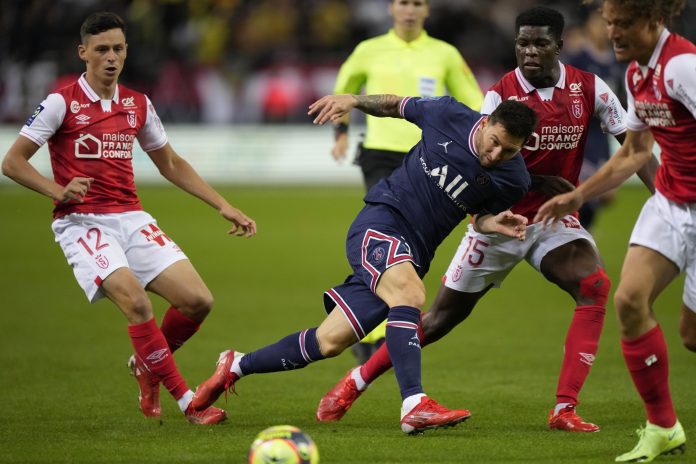 Messi debutó con triunfo en PSG ante Reims
