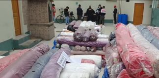 Cae pareja en Gamarra con fardos de tela de dudosa procedencia Cae pareja en Gamarra con fardos de tela de dudosa procedencia