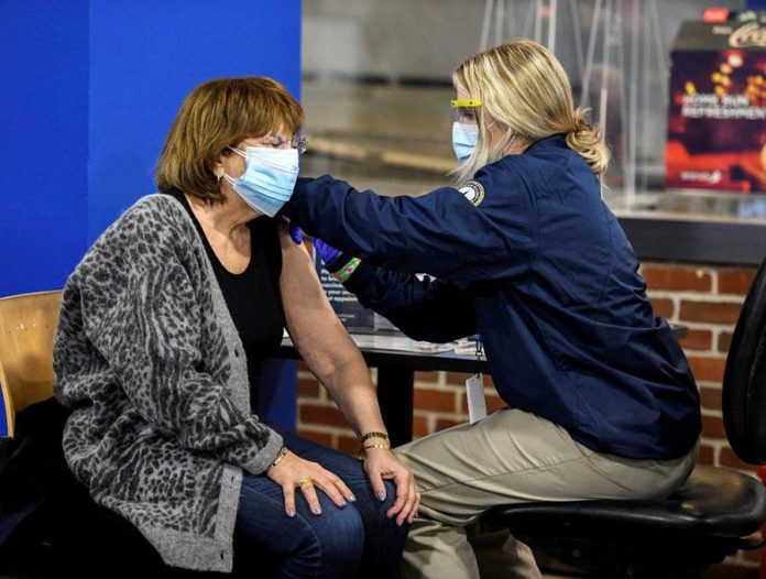 EE.UU. empieza las dosis de refuerzo contra la Covid-19