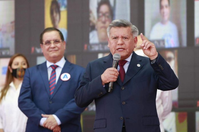 César Acuña