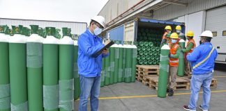 Entregan nueva carga de dos mil cilindros de oxígeno a nivel nacional oxígeno