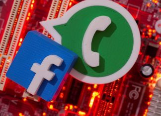 Facebook adquirió WhatsApp por una multimillonaria suma en 2014. REUTERS/Dado Ruvic/Illustration/File Photo