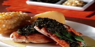 Pechuga con salsa chimichurri