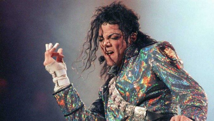El entierro de Michael Jackson, 70 días después de su muerte