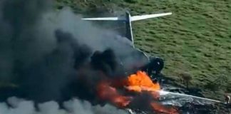 Avión se estrella con 21 personas a bordo y todas sobreviven