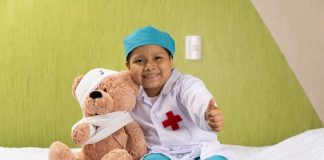 Asociación de Voluntarias por los Niños con Cáncer - Magia