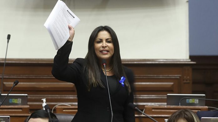 Patricia Chirinos