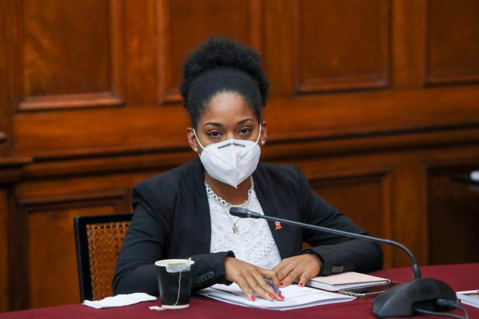 Rosangella Barbarán