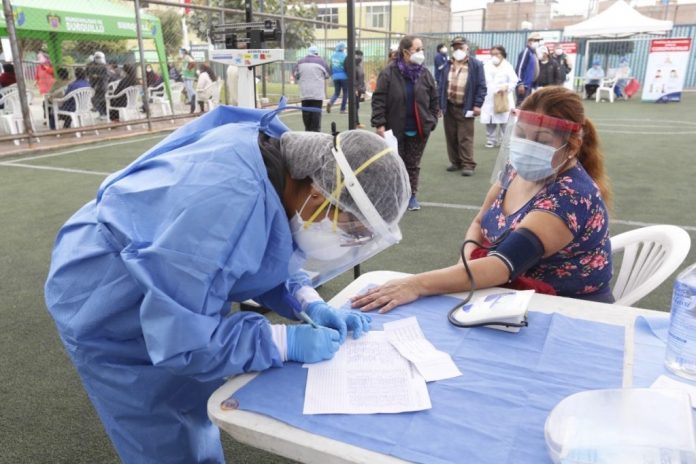 Campaña de salud por Día de la Eliminación de la Violencia contra la Mujer