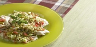 pescado con aceitunas verdes