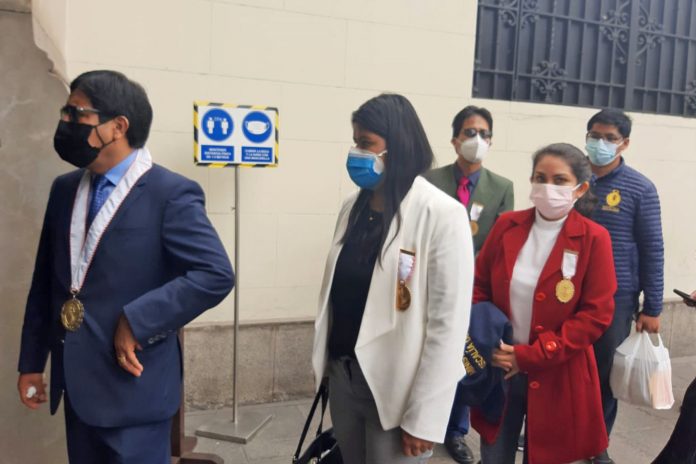 Los cuatro fiscales y dos policías que encontraron los US$20 mil en el despacho de Bruno Pacheco