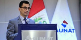 Jefe de la SUNAT choteó al Congreso Luis Vera