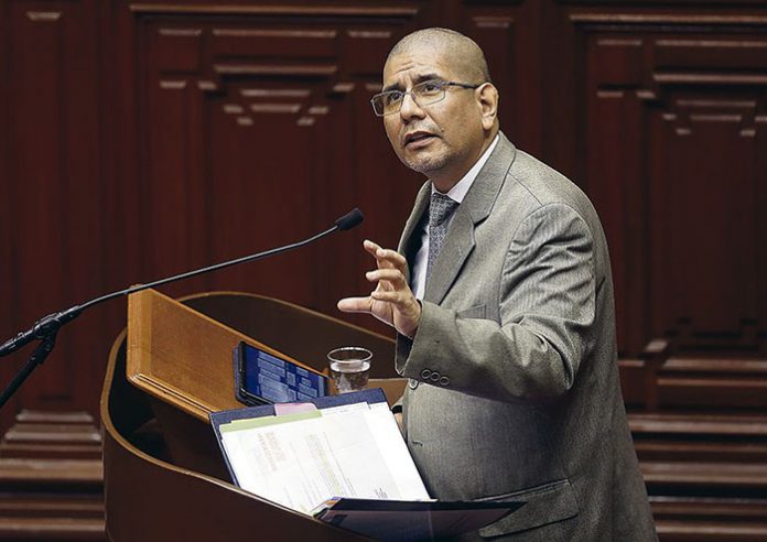 Dimitri Senmache