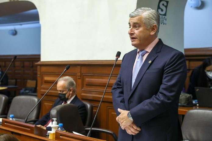 Juan Carlos Lizarzaburu