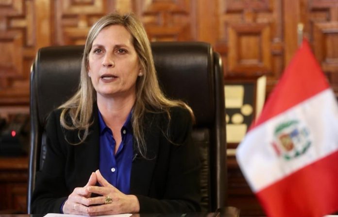 María del Carmen Alva