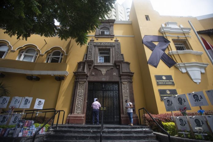 Colegio Médico del Perú