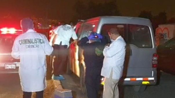 Asesinan a balazos a colectivero en Carabayllo Asesinan a balazos a colectivero en Carabayllo