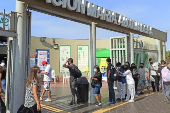 Estación de la Línea 1 del Metro de Lima
