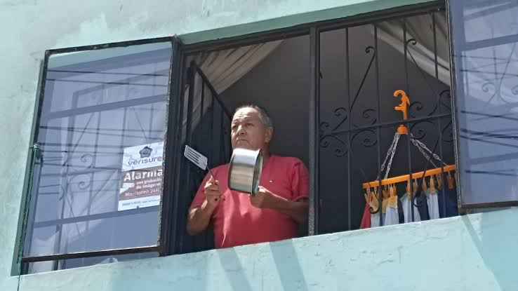 Cacerolazos en diferentes distritos de Lima