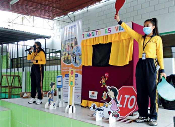 talleres educativos en colegios del Callao