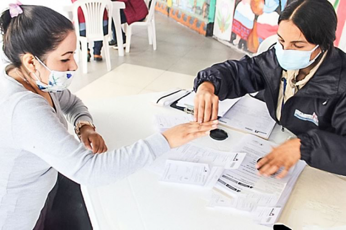 Internas del penal de Mujeres de Chorrillos regularizan DNI