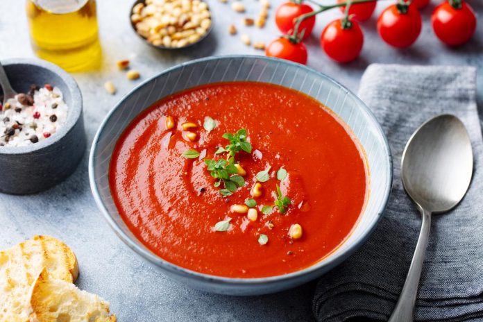 Sopa de tomates