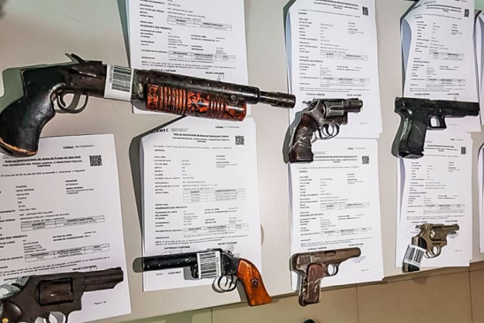 armas