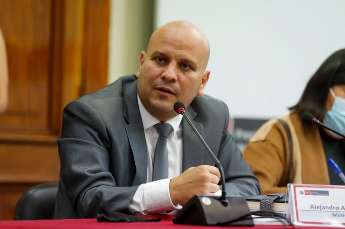 Alejandro Salas