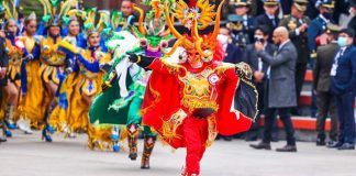 Diablada y marinera brillaron en evento del 29 de Julio