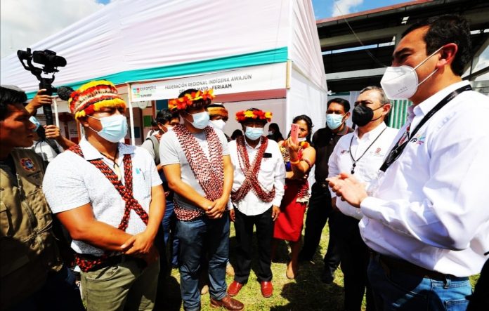 Expoferia Registral Bilingüe Expoferia Registral Bilingüe