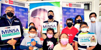 Entregan lentes correctores a niños entre 3 y 11 años de edad